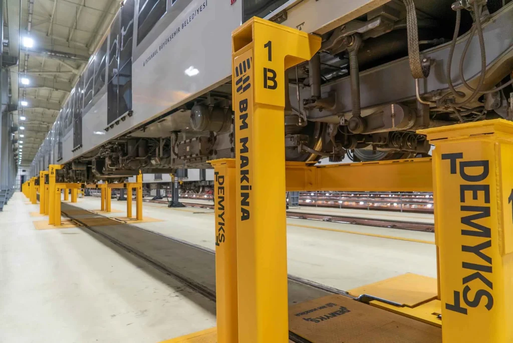 BM Makina DEMYKS Metro Istanbul M5 Hatti Tren Tramvay Vagon Kaldirma Sistemleri Projesi 8
