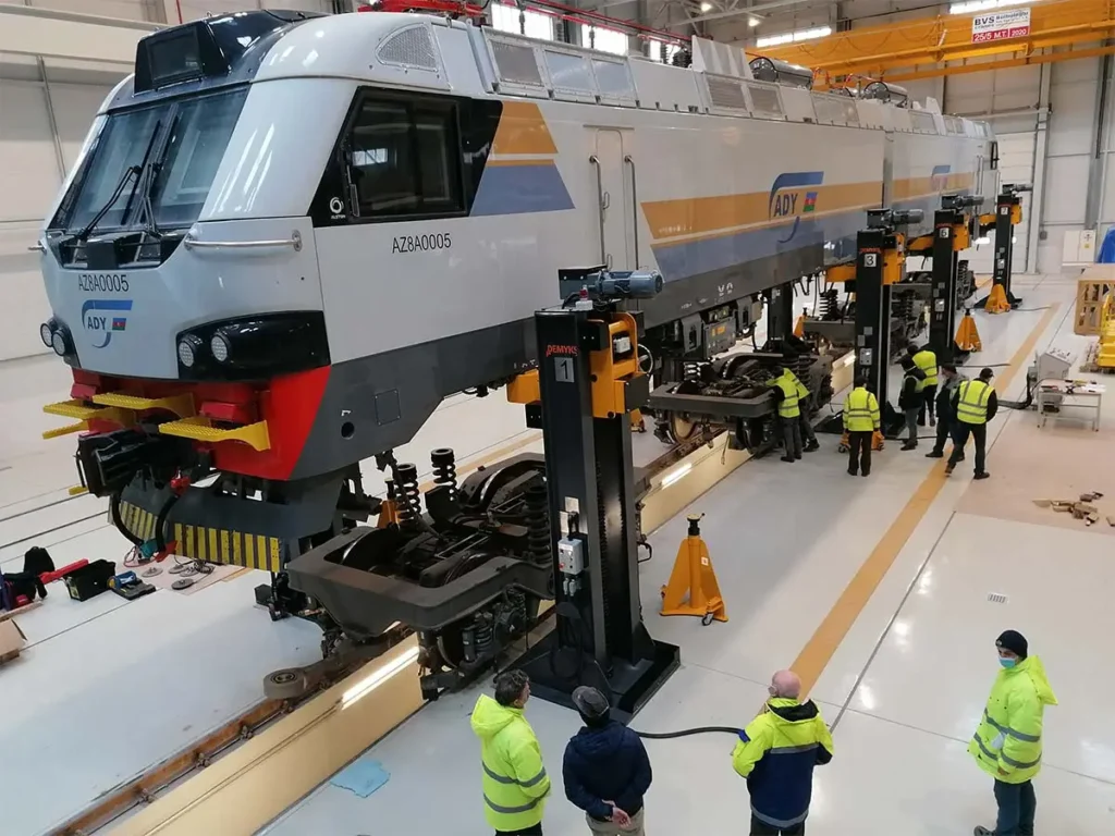 BM Makina DEMYKS Azerbaycan Demir Yollari Icin Tren Kaldrima ve Bakim Sistemleri 2