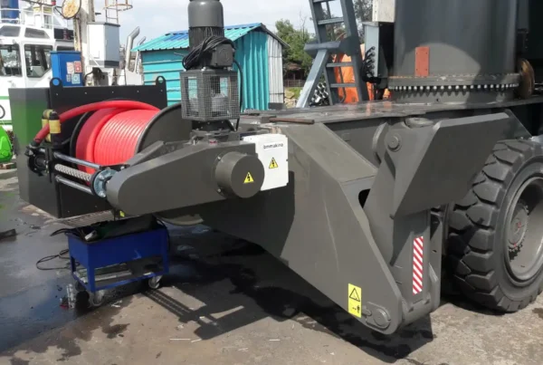 KATO MKT sarım mekanizmalı kablo toplama tamburu portal vinç uygulamasında kullanım