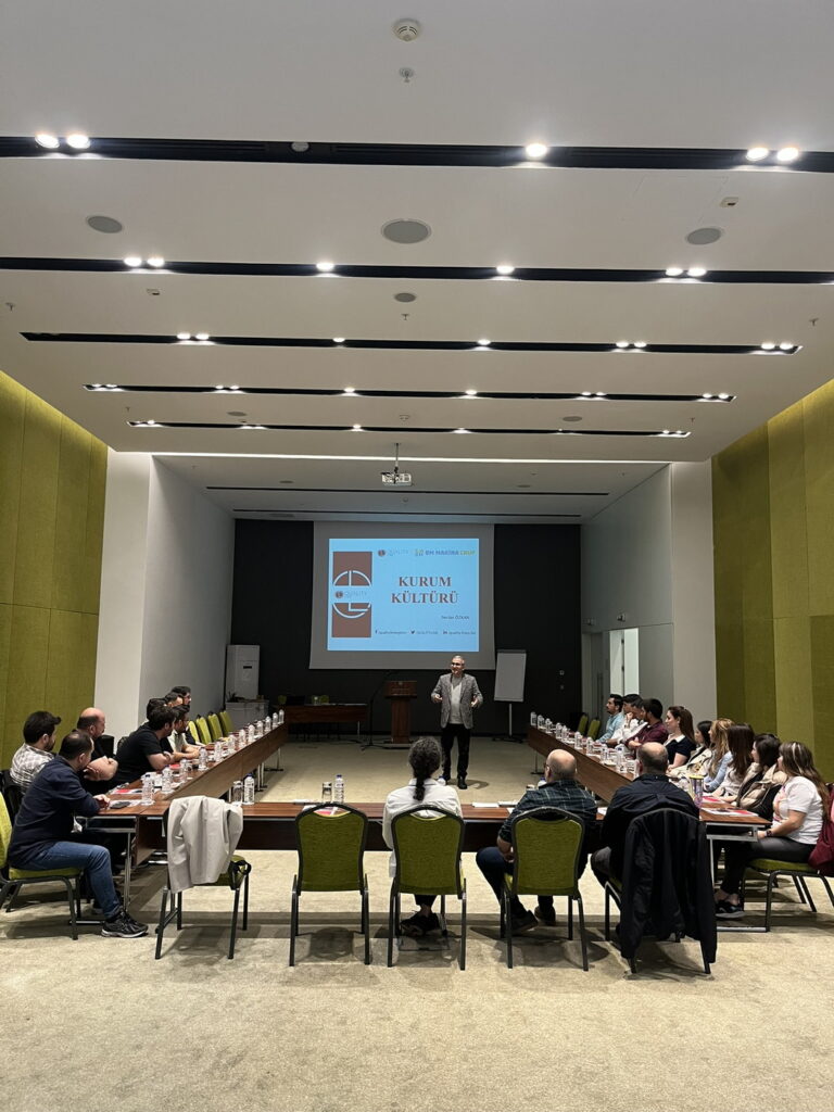 Birlikte Güçlü Bir Ekip Olmaya Devam Ediyoruz! BM Makina Grup çalışanları kurum kültürü eğitiminde