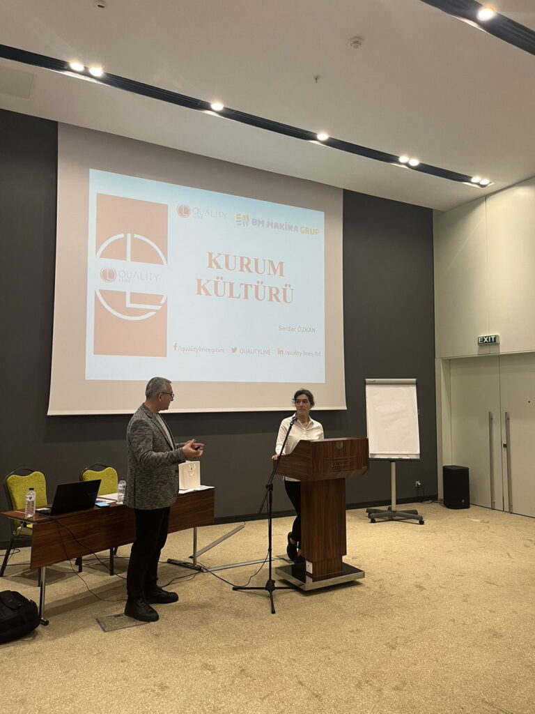 Birlikte Güçlü Bir Ekip Olmaya Devam Ediyoruz! Kurum kültürü eğitimi sunumu BM Makina Grup